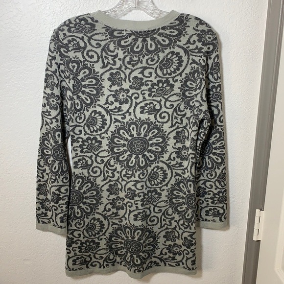 Cotton Emporium Knit Sweater - Picture 7 of 11